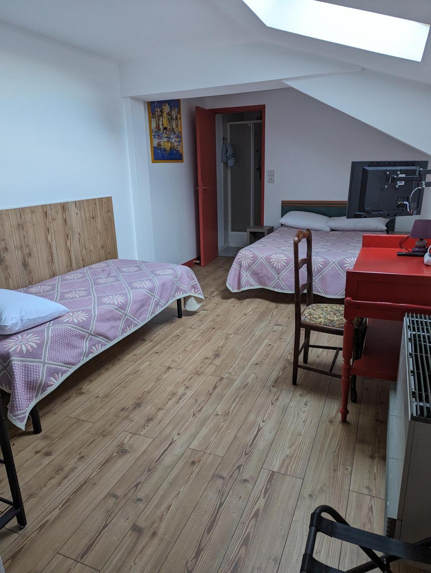Auberge Des Pins Обена Екстериор снимка